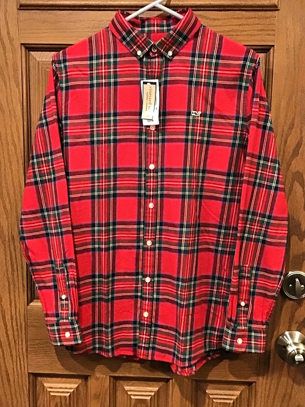 Vineyard Vines Classic Fit Plaid Whale Shirt. NWT. Boy’s 18. XL